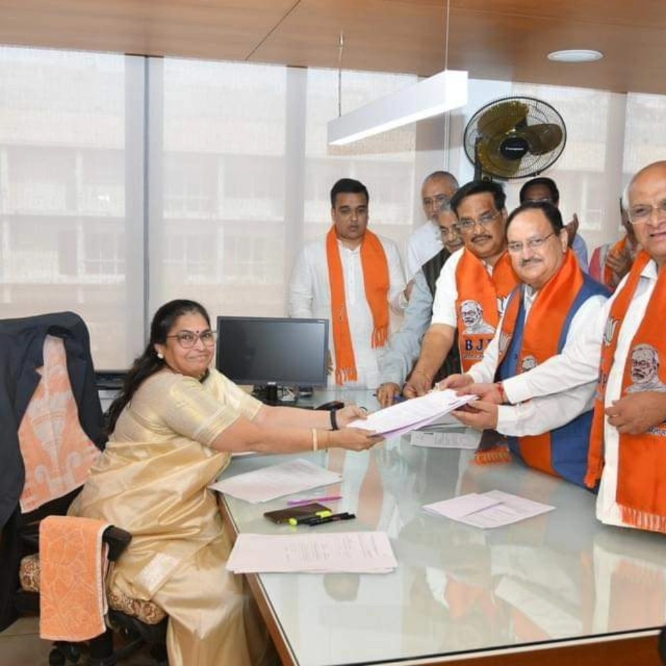 તા.૧૫/૦૨/૨૦૨૪ ના રોજ ગાંધીનગર ખાતે ભારતીય જનતા પાર્ટીના માનનીય રાષ્ટ્રીય અધ્યક્ષ શ્રી જે.પી. નડ્ડાજીએ શ્રી ગોવિંદભાઈ ધોળકીયાજી,  શ્રી મયંકભાઈ નાયકજી અને શ્રી જશવંતભાઈ પરમારજીએ રાજ્યસભાની ચૂંટણીના ઉમેદવાર તરીકે નામાંકન પત્ર ભર્યું.